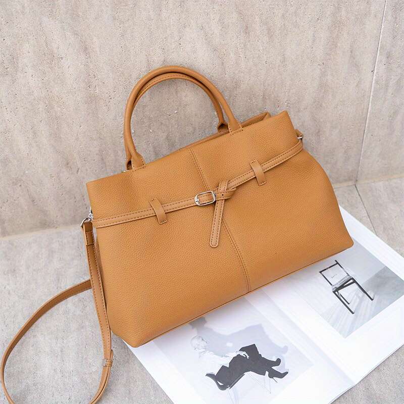 - Capacity, Multi-Compartment Women, Stylish Versatile, With Golden-Tone Hardware, Perfect For Commuting And Everyday Use, Versatile Minimalist Design