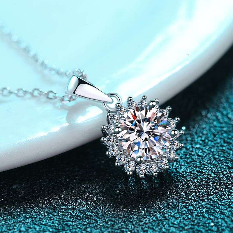 DHCollections-- XDY New Pure Sier Necklace for Women 50 1 3 5 Moissanite Pendant