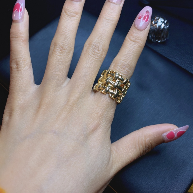 Designer ring Elegant unique personalized geometric metal woven ring design simple and fashionable ring free shipping Valentine's Day gift with b