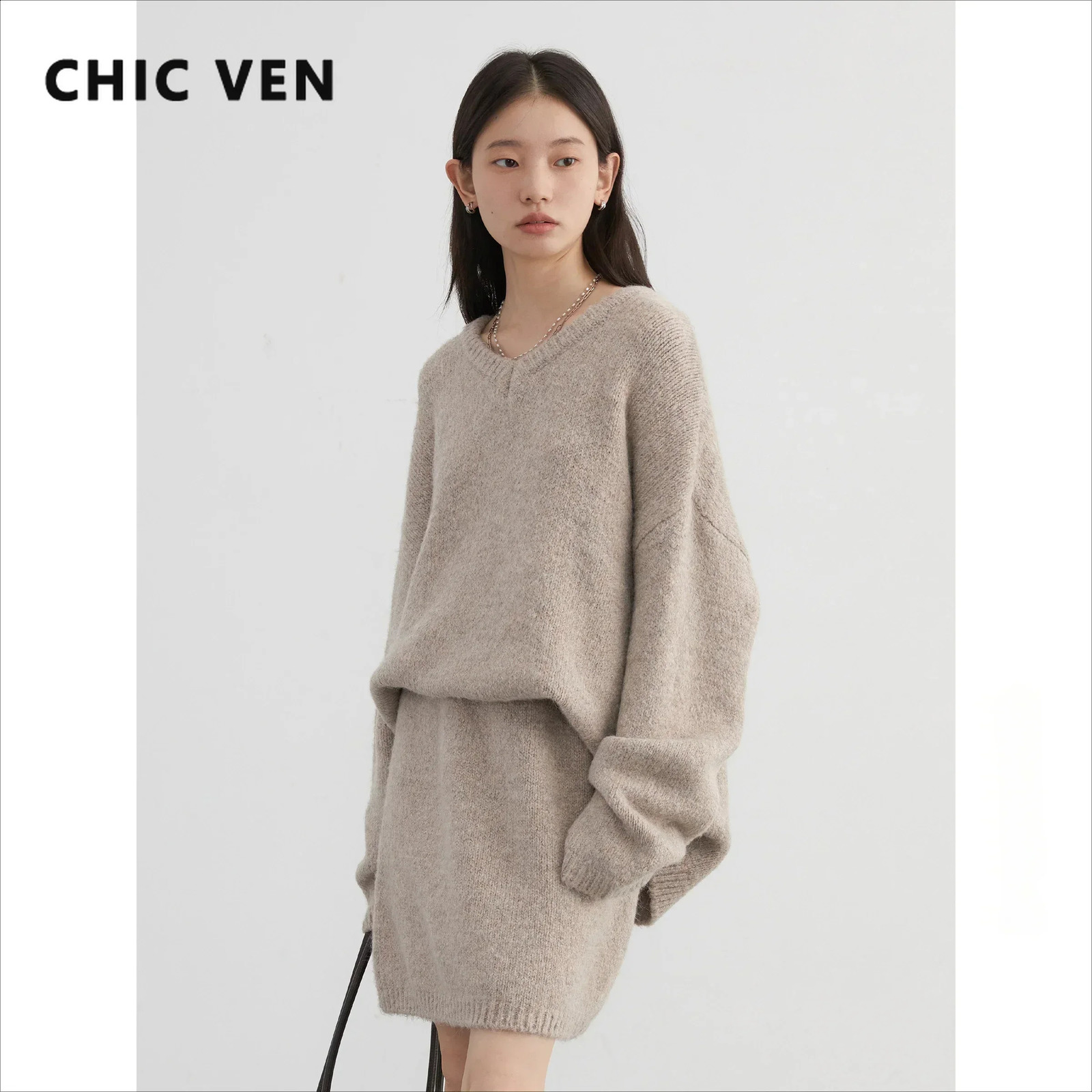 CHIC VEN Fashion Women Skirt Set Pullover Loose Mini Vneck Solid Sweater Straight Leg Skirts Spring Autumn 251020
