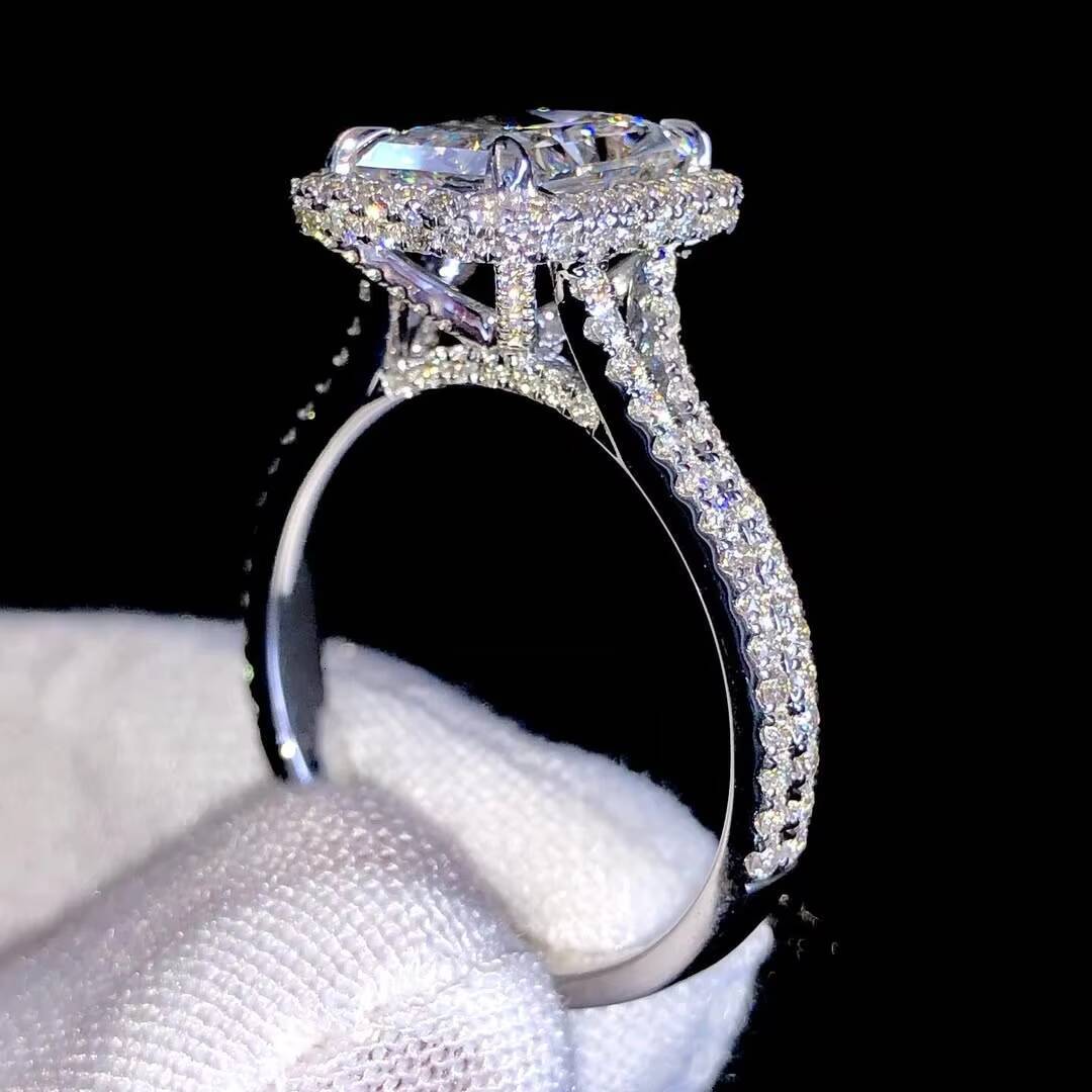 Radiant Cut Moissanite Engagement Ring for Women 925 Sterling Silver Halo Setting VVS Diamond Gold Plated Wedding Jewelry