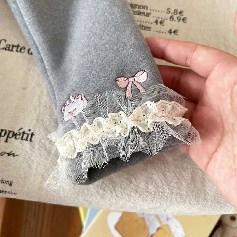 Baby Girls Gray Velvet Leggings Autumn Winter New Infant Girls Cartoon Printed Lace Splicing Slim Warm Trousers 06Years OldT251024