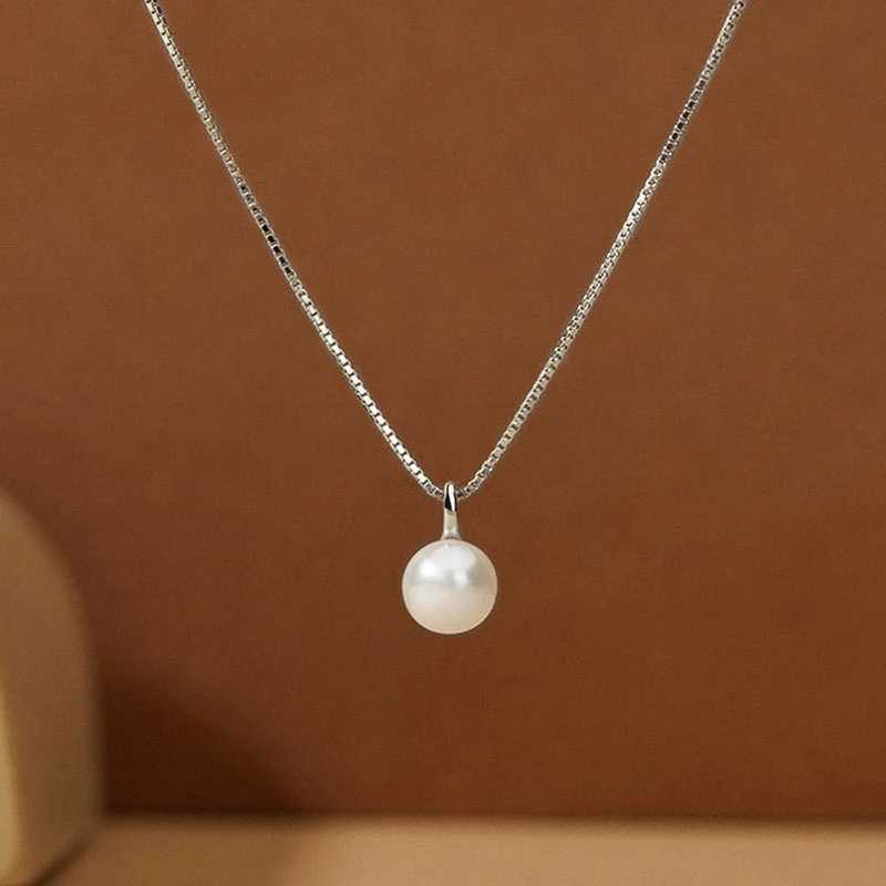 Huitan Simple Elegant Round Imitation Pearl Pendant Necklace for Women Silver ColorGold Color Daily Wear Wedding Tren JewelryXJ251024