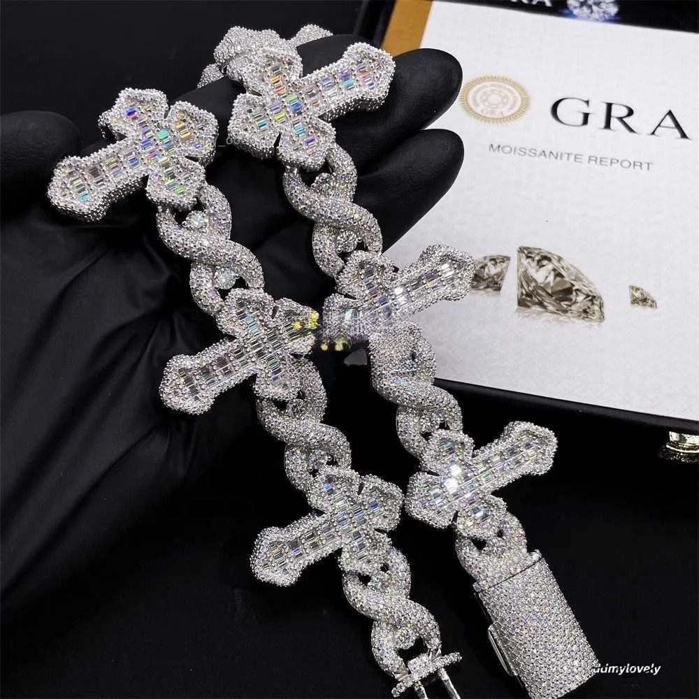 Cross Design Hip Hop Jewelry Sier Charm Iced Out VVS Baguette Moissanite Cuban Bracelet Ddmylovely