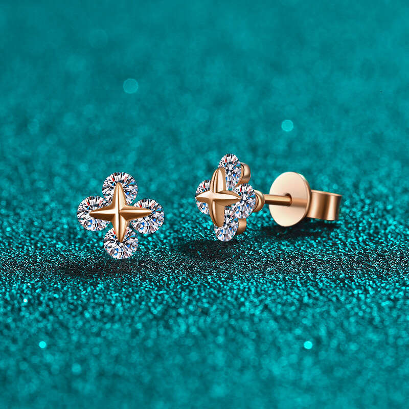 DHCollections-- Xindeyi S Pure Sier Moissanite Champagne Gold Earrings for Women Star Movable Simple High-end Style