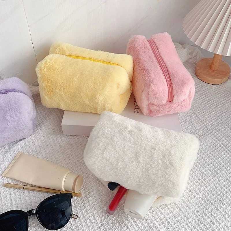 Zipper Large Solid Color Cosmetic Bag Cute Plush Makeup Bag for Women Travel Make Up Toiletry Bag Washing Pouch Plush Pen PouchT251024