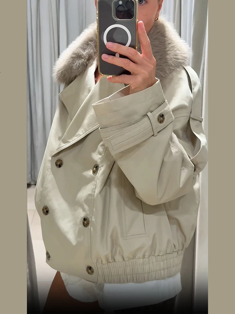 Chic Fur Collar Short Windbreaker Coat Women Fashion Double Breasted Pocket Loose Jacket Autumn Daily Commuting Office Outerwear 251021