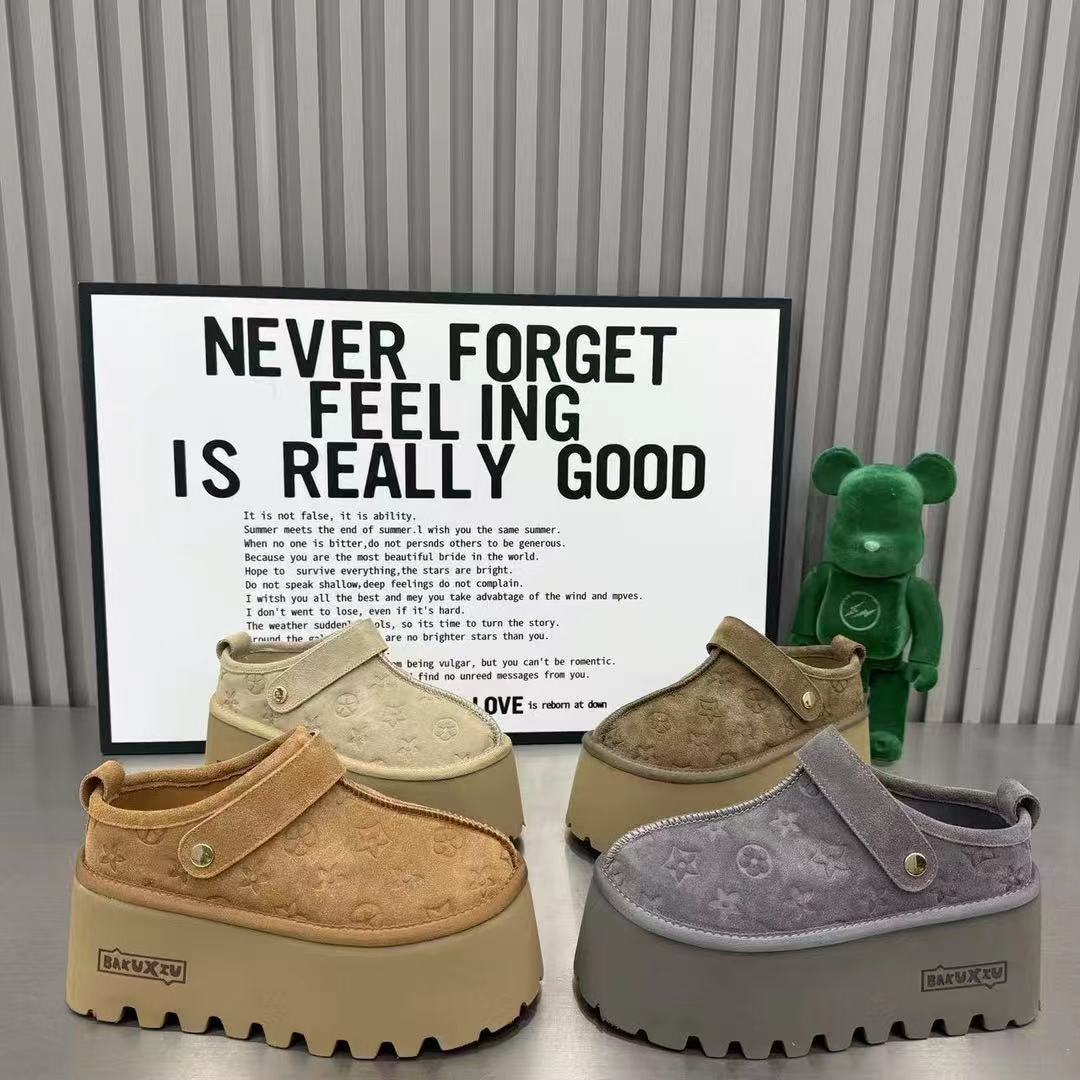 Free shipping Designer Multi-Color 6cm Height Increasing Platform Clogs with Patterned Design Daily Occasion Wear Fashion Stylish Versatile Trendy Sli