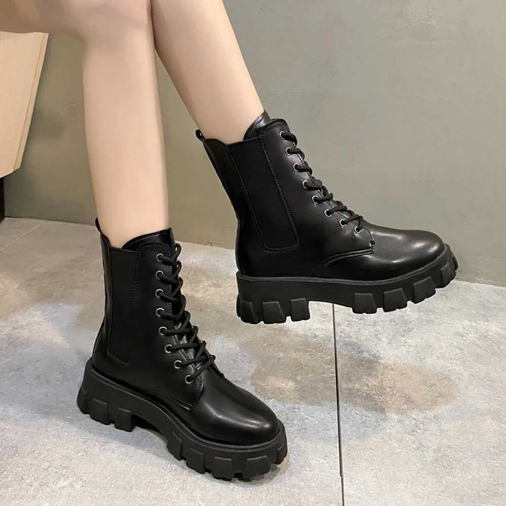 Pop Black Platform Combat Ankle Boots For Women Lace Up Strap Woman Thicken Winter Motorcycle boots W251024