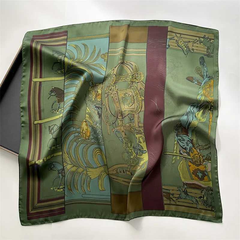 2024 SpringSummer Retro Horse Print Neckerchief 7070cm Green Square Scarf Wens Breathable Imitation Silk Bandan Y251024
