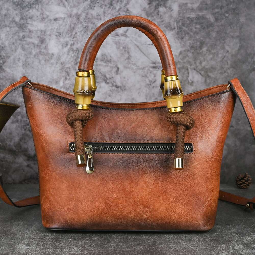 Vintage Argyle Pattern For Wo, Adjustable Strap, Zipper Closure, Polyester Lined, Paint Detail, Retro Fashion Shoulder & Handbag
