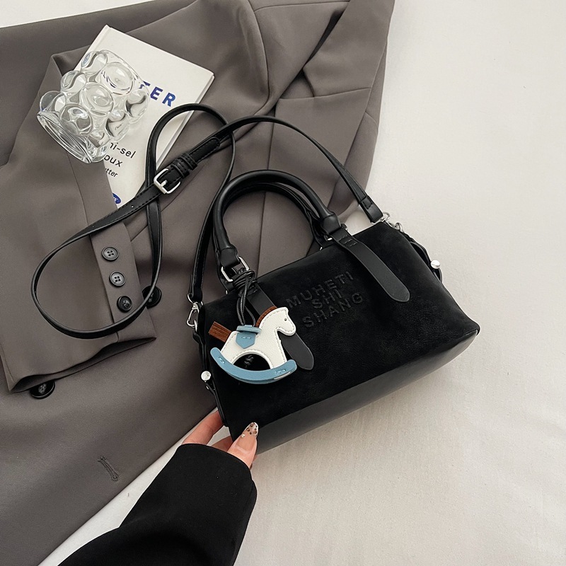 Luxury Brand Designer Bag Boston Handheld Pillow Bag 2025 New High-End Niche Commuter Autumn Winter Casual Crossbody Bag