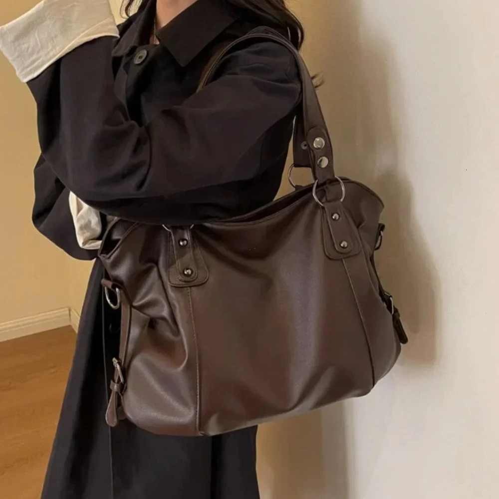 Female Hobo Handbag Large Capacity Shoulder Bags Big Stylsih Tote Bag Ladies Soft Leather Hobos Messenger Bags Women 251023ww