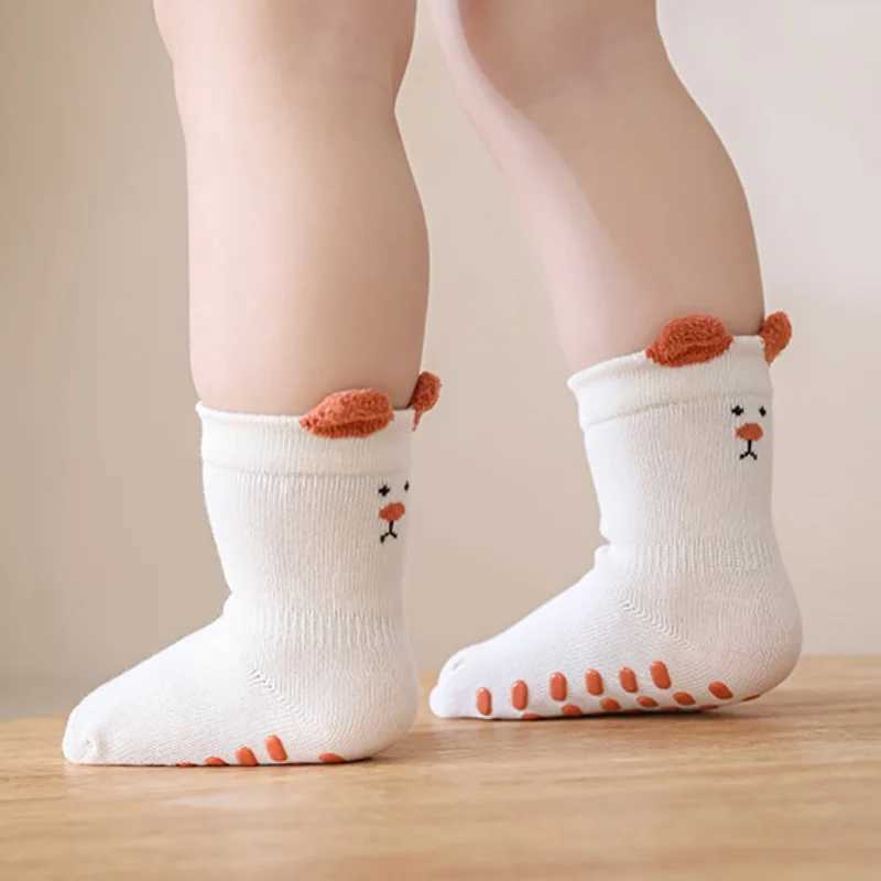 Childrens Socks For Girls Boys Cotton Fashion Autumn Winter Kids Boy Girl Sock Cute Soft Baby Toddler Home Sock Anti Slip 35Y J251024