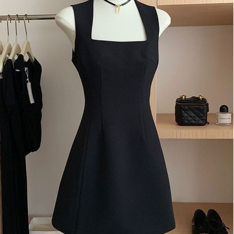 M41250 French square neck waist vest dress women's spring and summer new temperament slim little black dress
