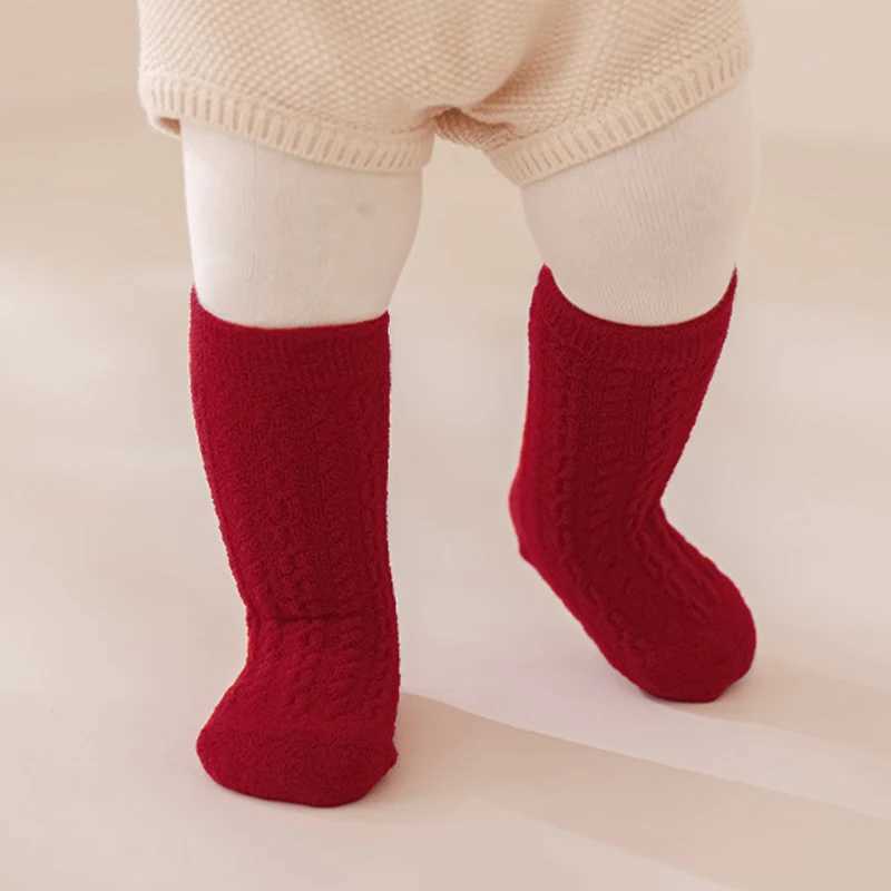 Baby New Year Socks Red Stripe Cute Pompom Boy Girl Autumn Winter Terry Socks Thick Plush Newborn Toddler AntiCold Floor Socks J251024