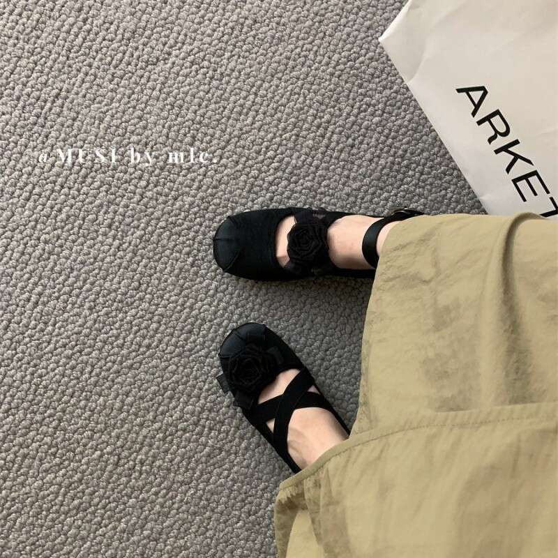 Floral Round Designer Shoe Toe Ballet 2025 Autumn Cross Strap Single Women Shallow Mouth Evening Breeze Gentle Flat Shoes