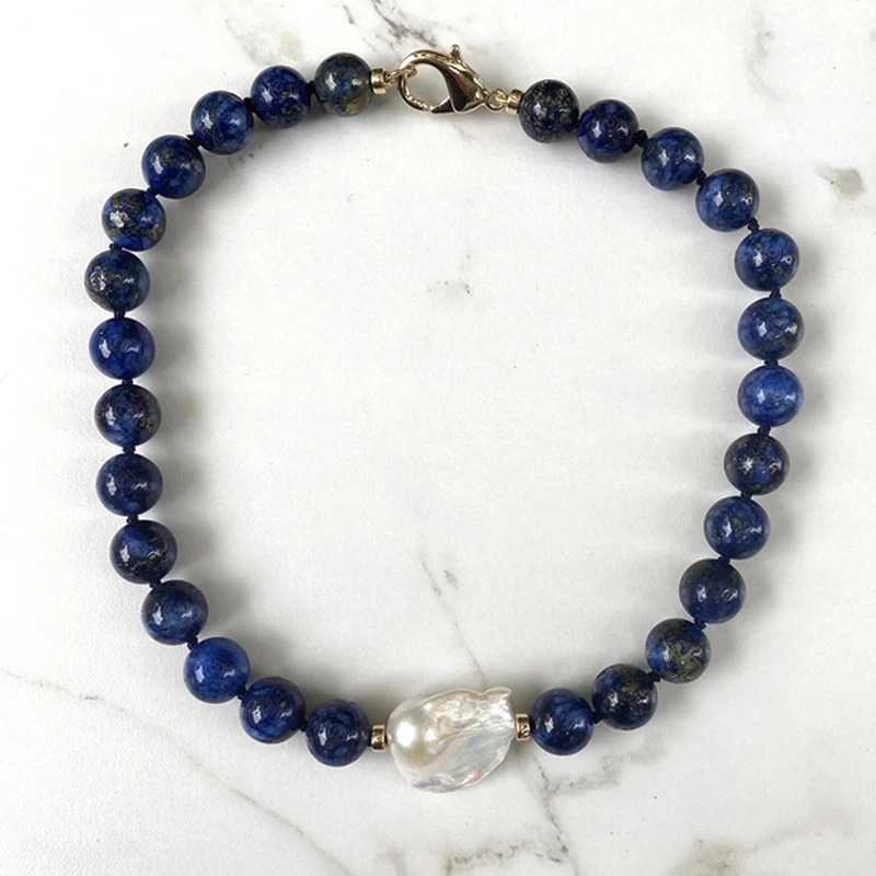 Fashion Classic Natural Pearl Sodalite Necklace Man Women Retro Charm Horse Coin Pendant Choker Party Banquet Jewelry Accessory 251016