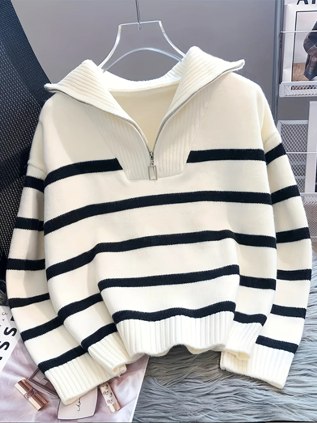 Autumn and Winter Fashion Woman Sweater Thickened Zipper Striped Undershirt Short Pullover Top Womens Clothing 251023
