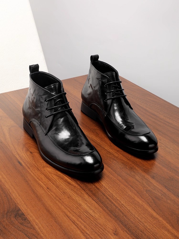 Men's business high-top leather shoes, pointed toe men's boots, handmade from genuine leather, hand-grabbed leather pleats, pointed toe Brit