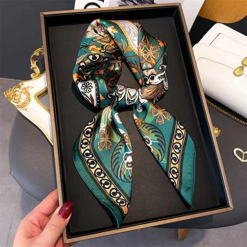 7070cm Retro Paisley Cashew Print Soft Silk Square Scarf for Wen Scarves Decorate Hijab Neck Ties Fem Foard Bandana Y251024