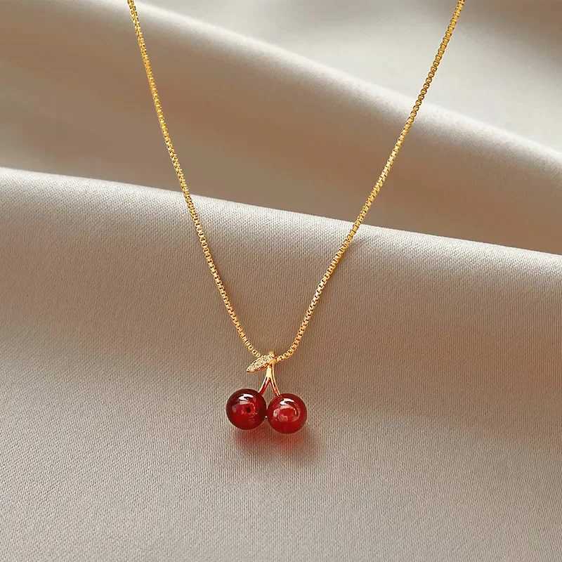 Little Wine Red Cherry Pendant Necklaces For Women Fashion Personality Fruit Golden Chain Necklace Party Jewelry Birtay GiftsXJ251024