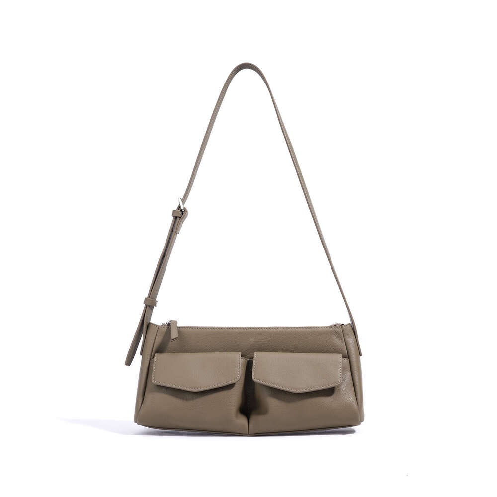 Luxury bag New Niche Shoulder High end First Layer Genuine Leather Small Fashion Versatile Casual Commuter Crossbody Bag