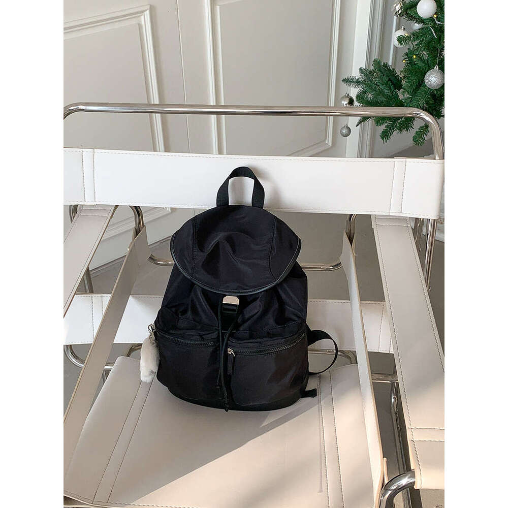 Korean Version New Drawstring Pleated Flap Student Double Shoulder Nylon Niche Large Capacity Backpack For Girls B5