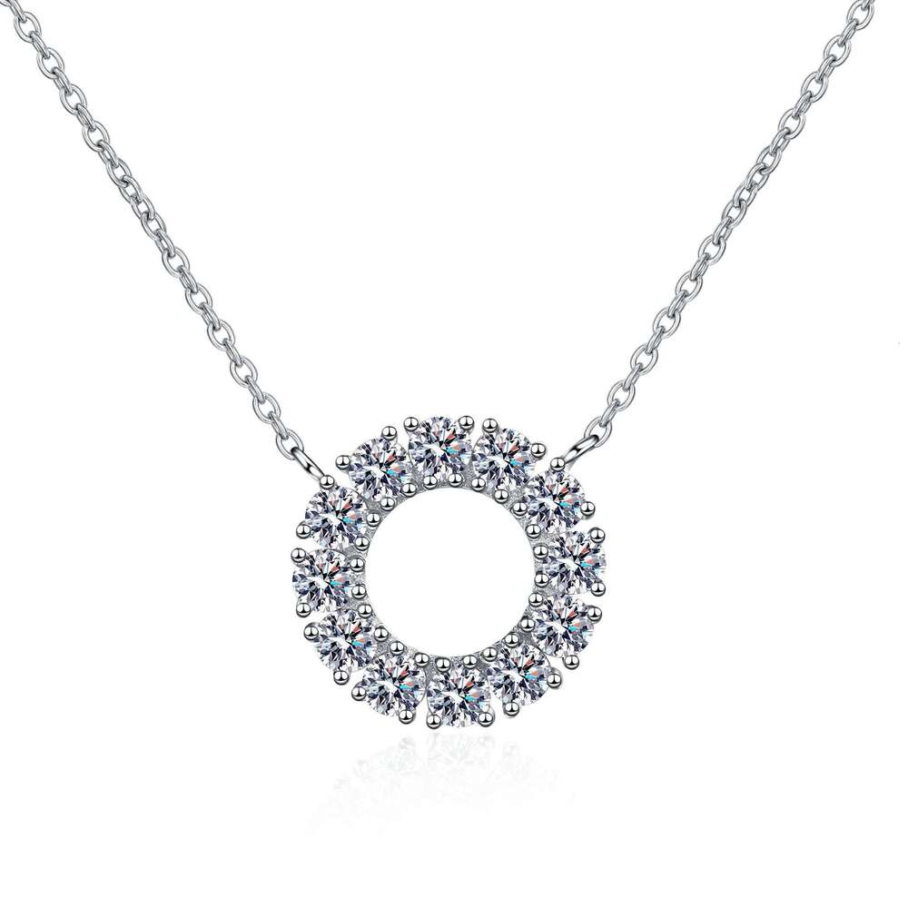 DHCollections-- XDY Sier Round Full Dia Pendant Simple Japanese and Korean Style Moissanite Necklace