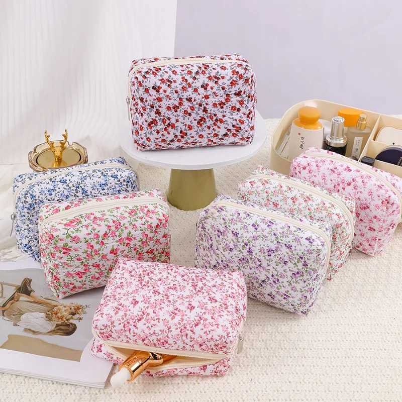 Women Makeup Organizer Female Toiletry Kit Bag Make Up Case Storage Pouch Lady Flower Cosmetic Brush Organizer Bag for TravelT251024