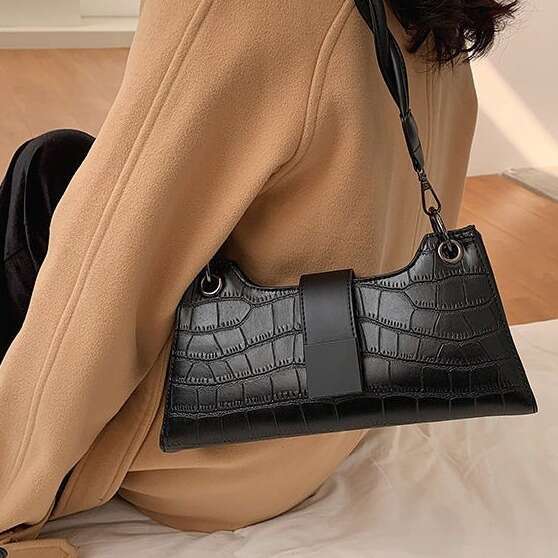 2024 Summer High-End Fashion Niche Design Single Shoulder Trendy Crossbody Underarm Crocodile Pattern Bag