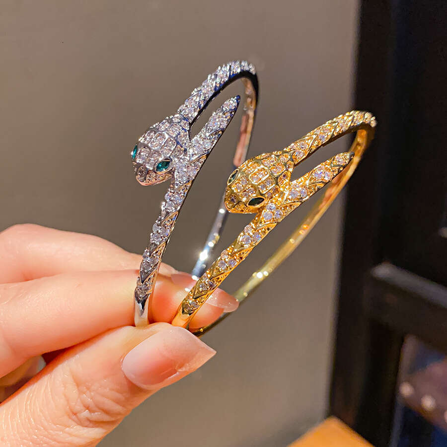 Bracelet Designer luxury bangle jewelry for Women men snake Bracelets Copper plated with 18K gold Full zircon inlay High-end Unique Travel Festival gi