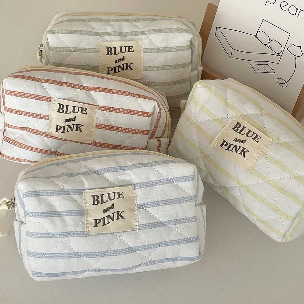 New Women Makeup Quilted Bag Ladies Tote Travel Organizer Cosmetic Storage Pouch Handbag Portable Simple Female Toiletry BagT251024