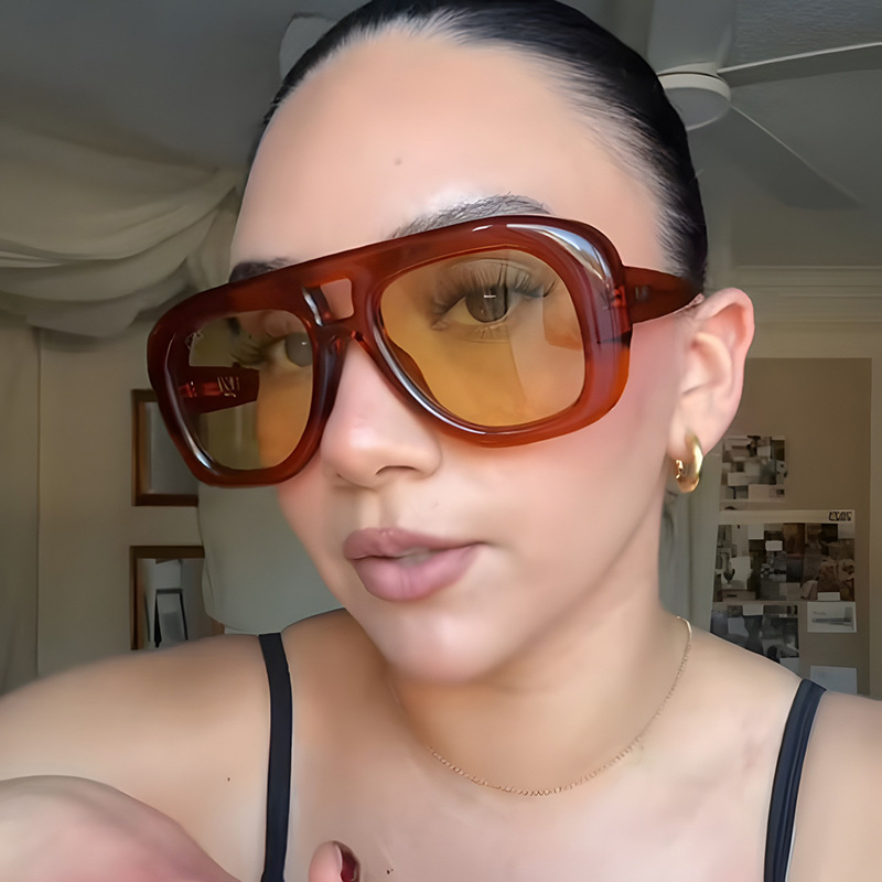 Women Over sized Minimalist Sunglasses 2025 Retro Chic Large Frame European Fashion Sunglasses for Women