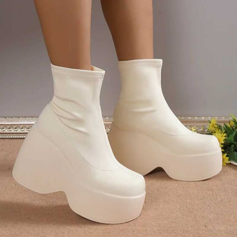 Brand Women Boots Gothic Style Platform Women Ankle Boots High Quality Walking Comfy Woman Shoes New Sexy High Heels Big Size 43 W251024