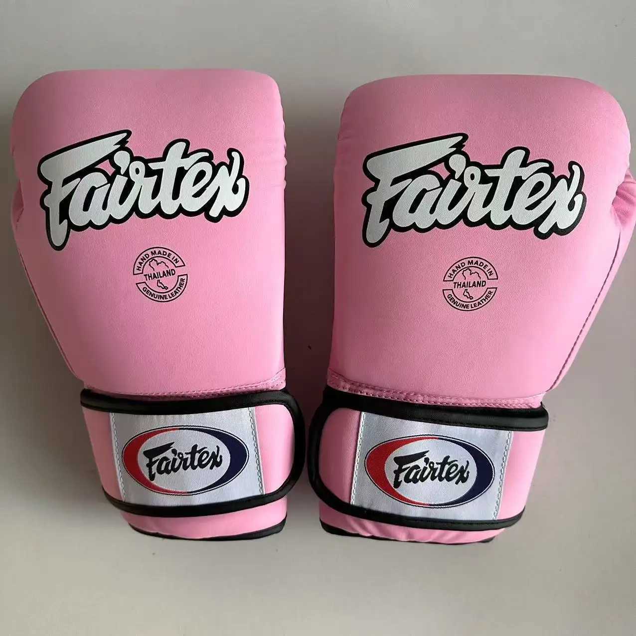 FAIRTEX Boxing Gloves Professional Muay Thai Training Sparring Leather Punching Bag Gloves for Adults Youth Y251023