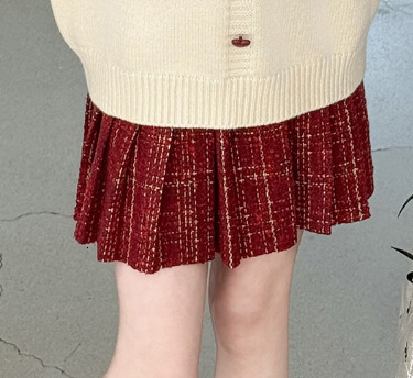 Girl Fashion Designer Knitted Sweater Autumn/Winter New Fashion Children's Fashion Big Girl Sweater Ruffle Skirt Set