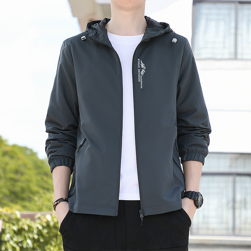 Men's Jacket Designer Hoodie Jacket Tracksuit Men Polo Veste Coat Thin Spring Autumn New Korean Style Slim Fit Youth Hooded Versatile Casual Tren
