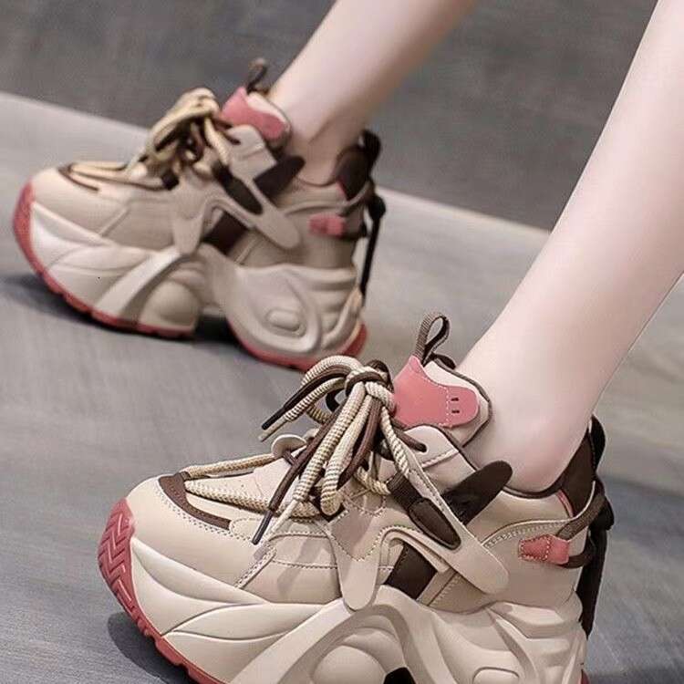 Trendy Dad Women, Thick Sole, Hidden Wedge, Lightweight Sneakers, Casual Versatile Shoes for Petite Sizes