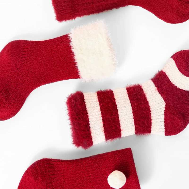 Baby New Year Socks Red Stripe Cute Pompom Boy Girl Autumn Winter Terry Socks Thick Plush Newborn Toddler AntiCold Floor Socks J251024