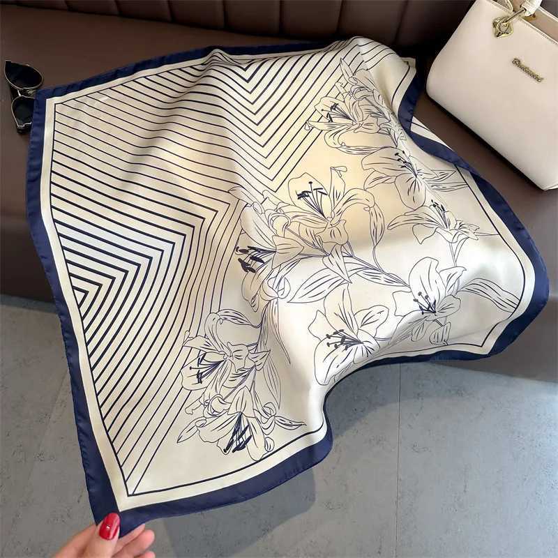 2025 New Fashion Wen Silk Scarf 70cm Square Scarves ral Print Bandana Neckerchief Hijab La Luxury Y251024