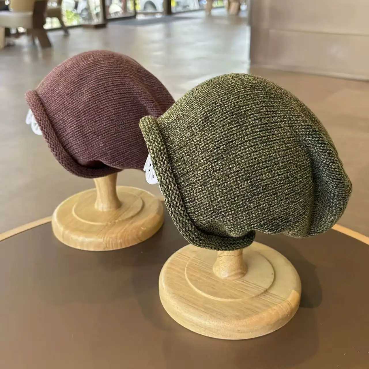 2025 Winter Children Knitted Hat 28Y Solid Color Warm Girls Boys Ear Protection Caps Fashion Kids Stacked Hats AccessoriesL251024
