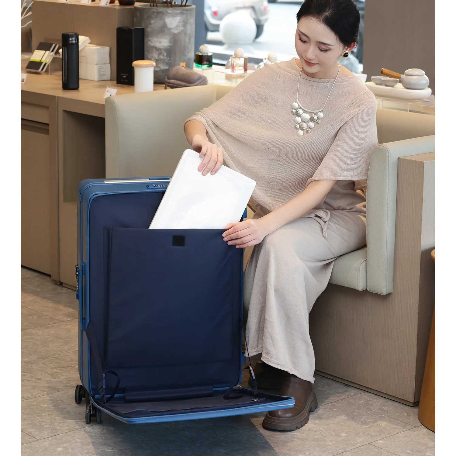 2024 Inch Front Opening Travel Bags 19 Wide Pull Rod in The Deep Warehouse Rolling Luggage Case Travel Suitcases with WheelsW251024