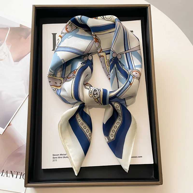 Luxury Silk Feeling Square Scarf Wen Carriage Print Satin Neckerchief Spring Hair Band Foard Bandana Echarpe Tie Shl Wrs Y251024