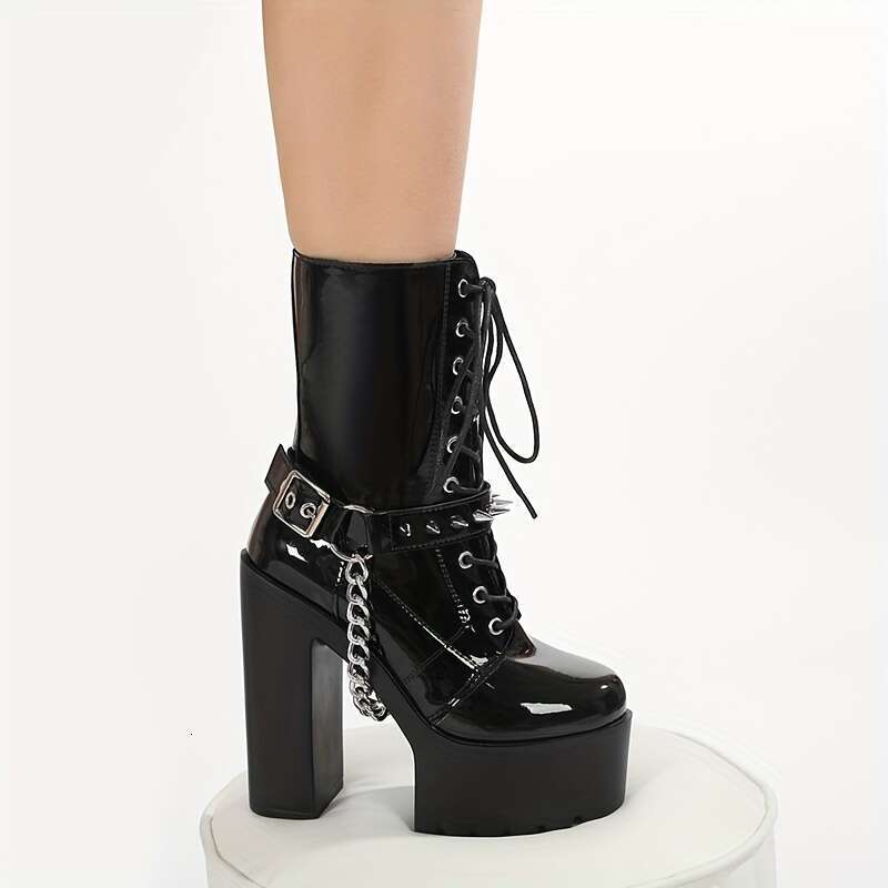 1Pair Halloween Punk Women's With Crisscross Straps, Chains, Rivets, Belt Buckles, Fashionable High-Heeled Boots For Nightclubs And Stages