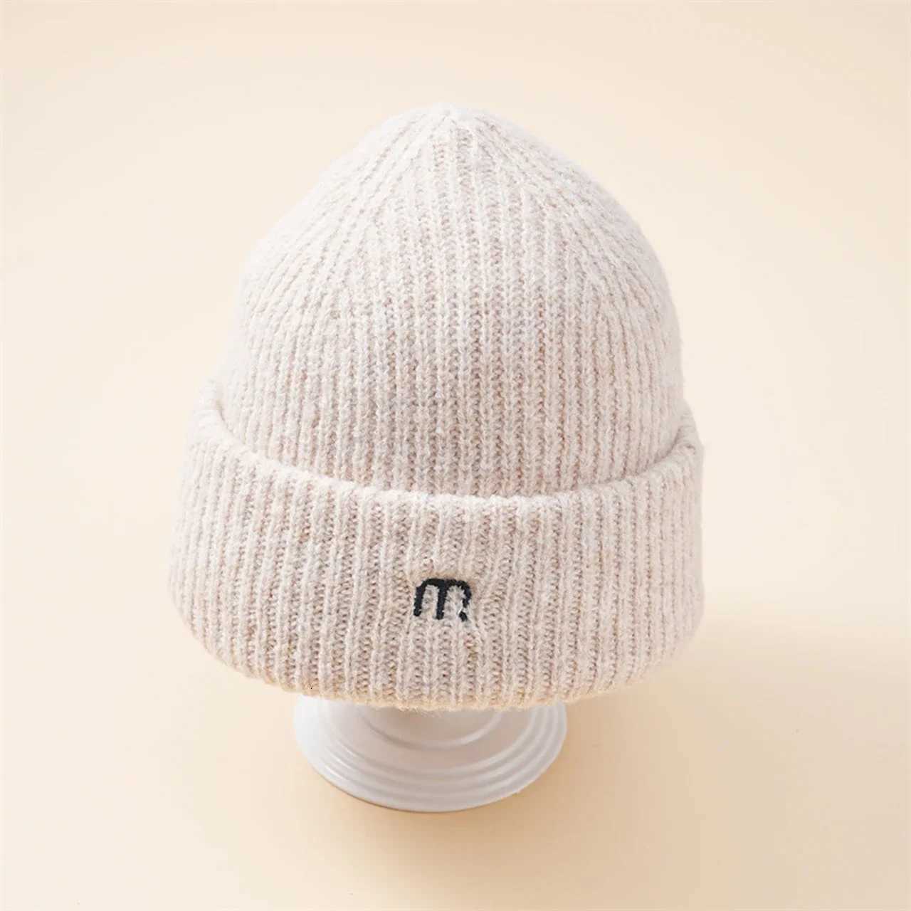 Winter Thicken Warm Baby Hat Letter Baby Boys Girls Cap Beanies Soft Solid Color Infant Toddler Kids Hat BonnetL251024
