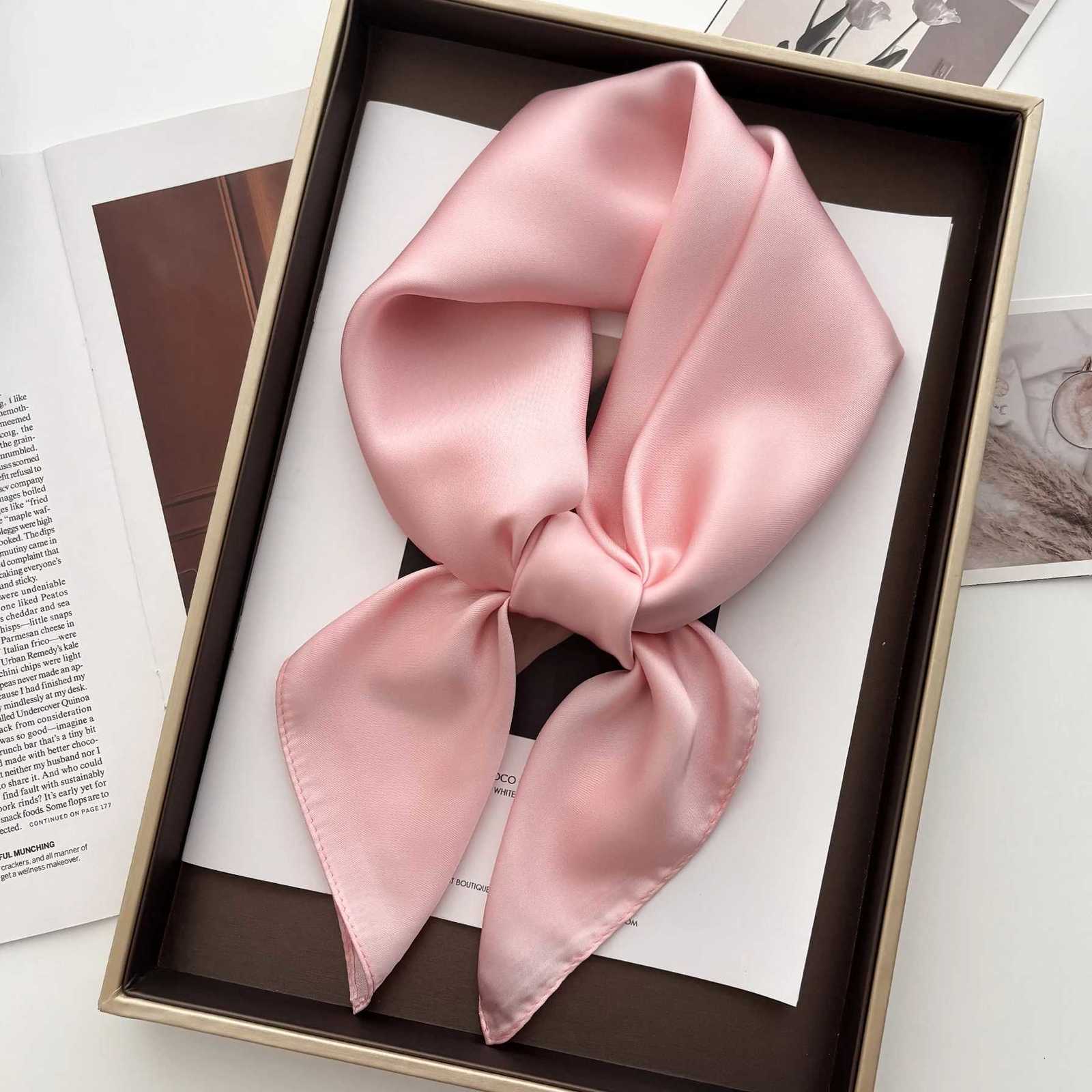 1PC Solid Color Square Scarf Wen Luxury Beach Scarf Fashion La Hair Bandana Wrs Fem Neckerchief Hijab Shl Y251024