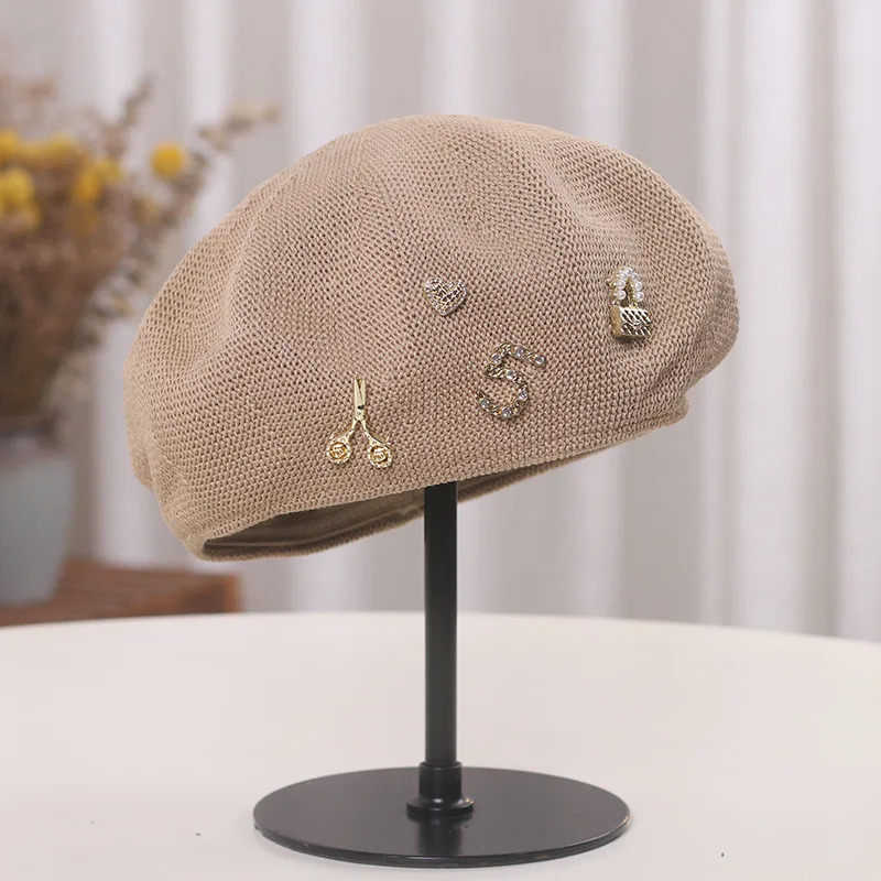 Autumn Winter Cashmere Beret Women British Vintage Fashion Art Painter Hat Outdoor Warm Hat 251023