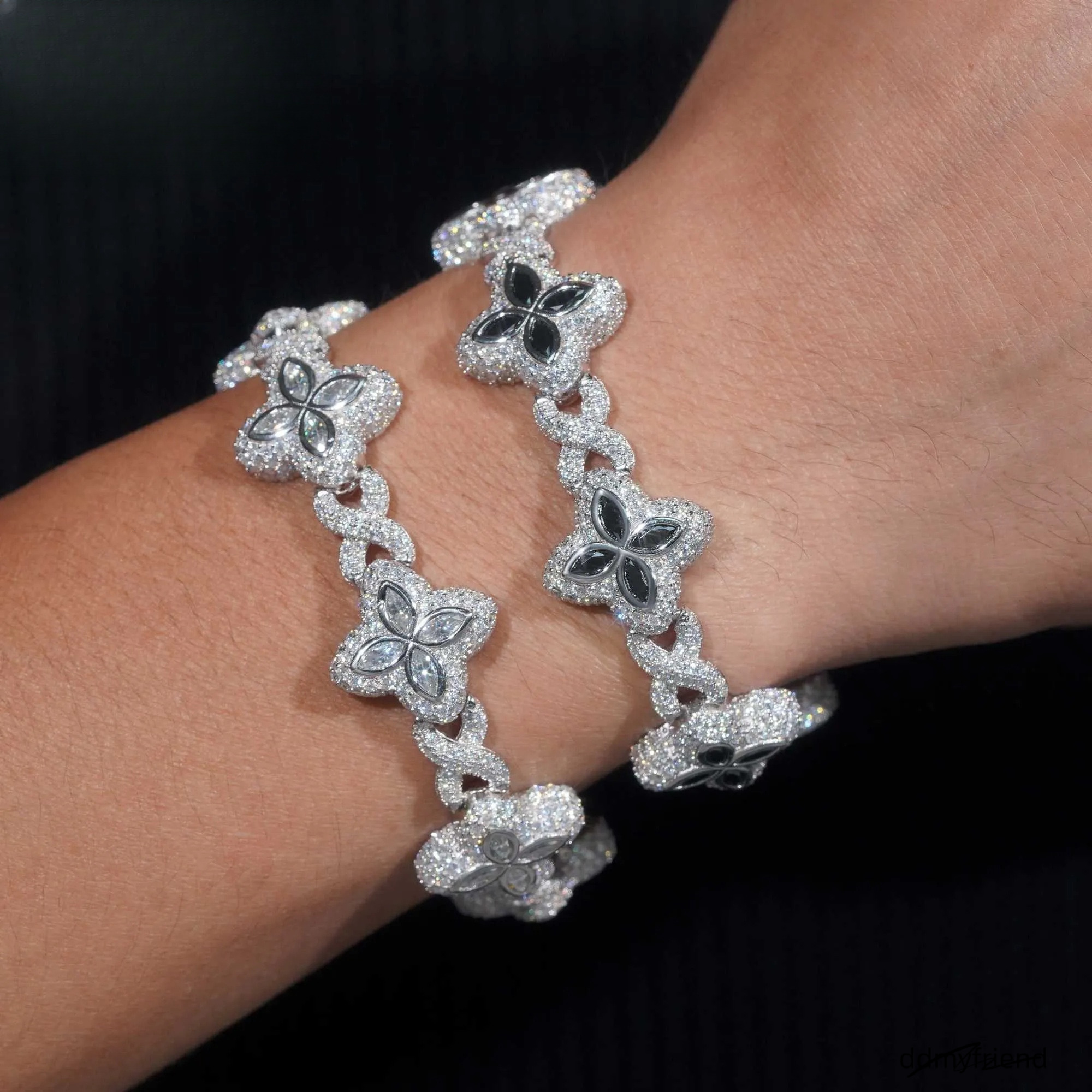 Four Leaf Clover Bracelet: Sterling Sier Moissanite Dia Tennis Bracelet - Elegant Lucky Charm Design Ddmyfriend