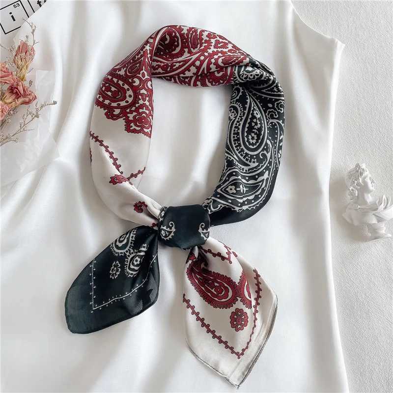 2024 New Paisley Print Small Square Scarf Simated Silk Thin Neck Scarf Mature Style Sunscreen scarf For Wen Y251024